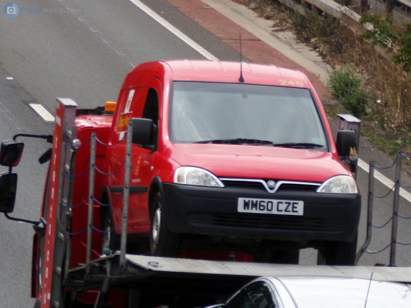 WM60CZE, Vauxhall Combo 2nd gen Van (C; X01), 2001–2012