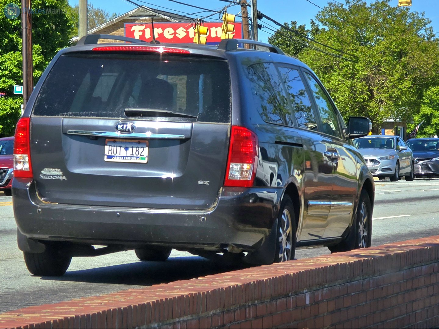 RUT 182, Kia Sedona 2nd gen (VQ), 2006–2014