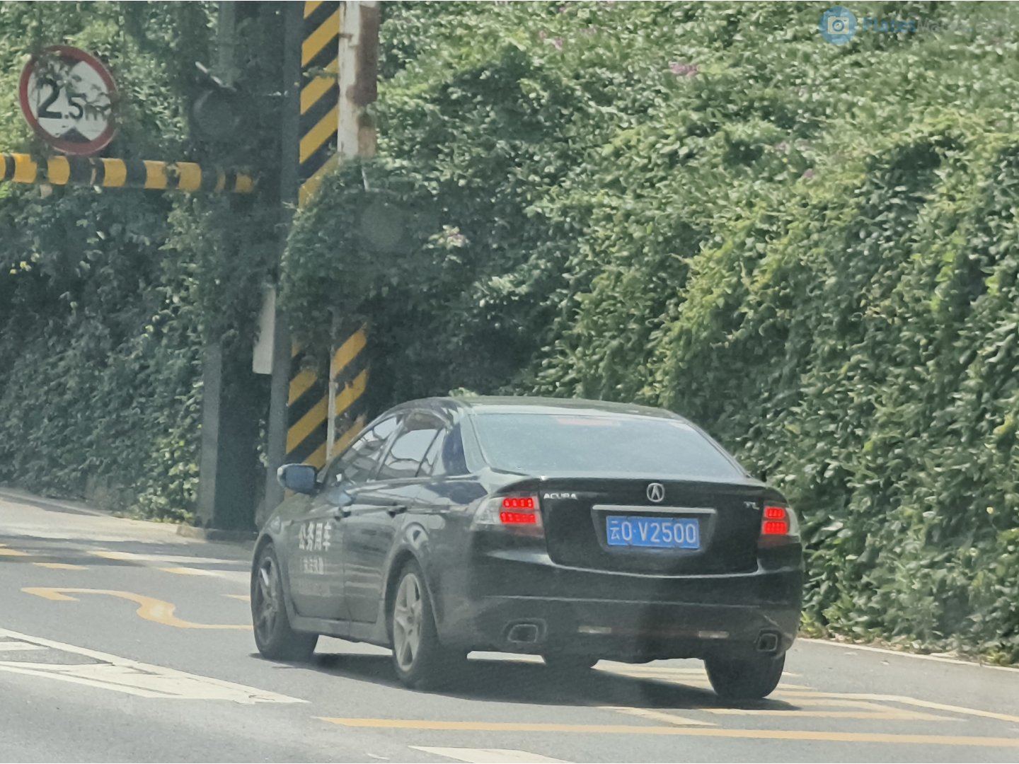 云O·V2500, Acura TL 3rd gen (UA6/UA7), 2003–2008