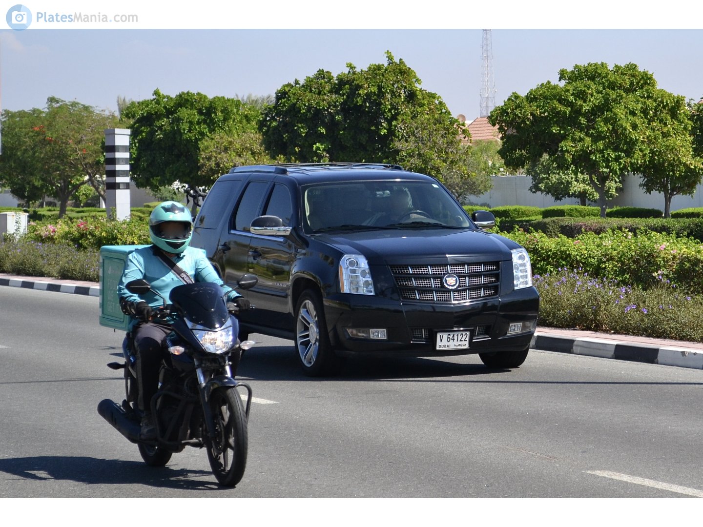 V 64122, Cadillac Escalade 3rd gen (GMT926), 2006–2014
