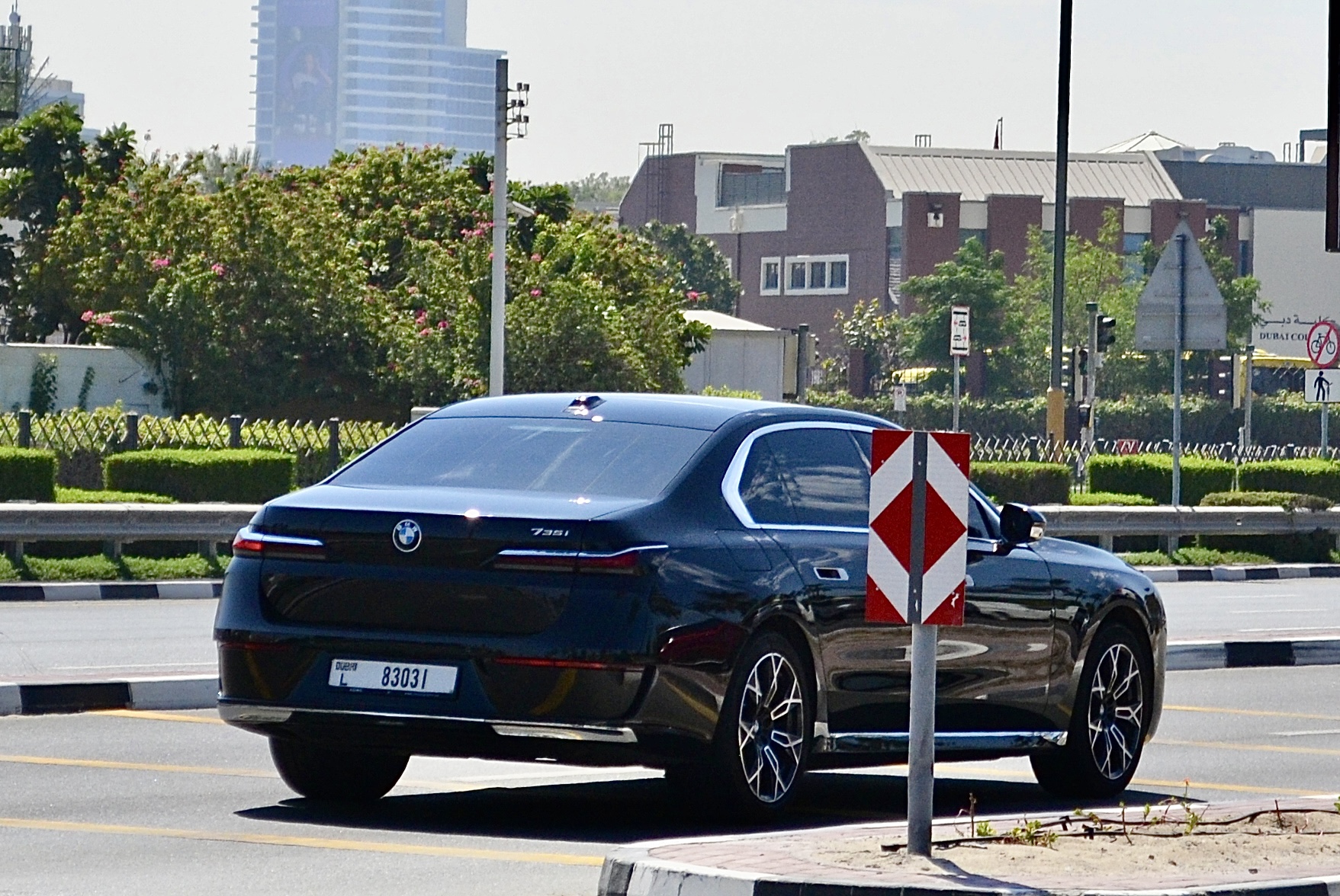 L 83031, BMW 7 Series 7th gen (G70), 2022–