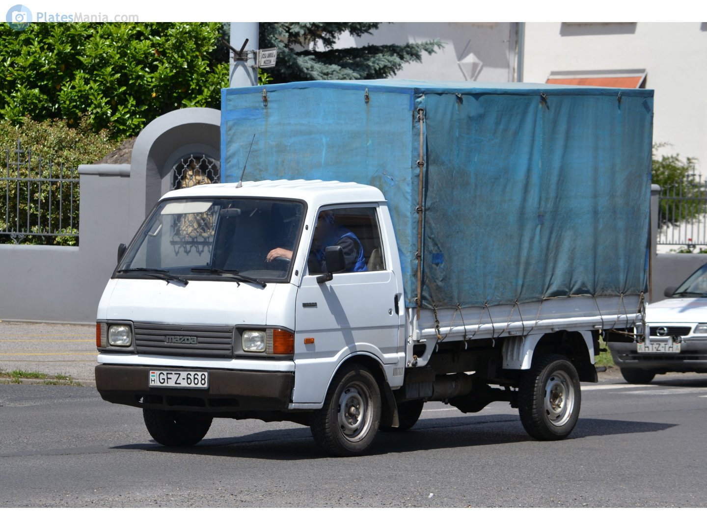 GFZ-668, Mazda E-Series 2nd gen (SE/SS), 1983–1999
