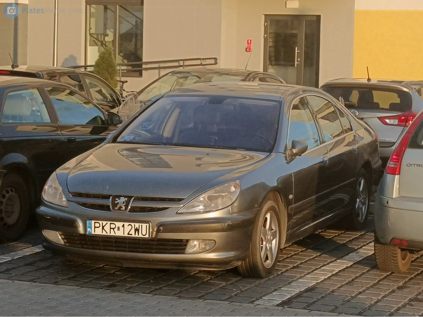 PKR 12WU, Peugeot 607 1st gen (Z8/Z9), 1999–2010