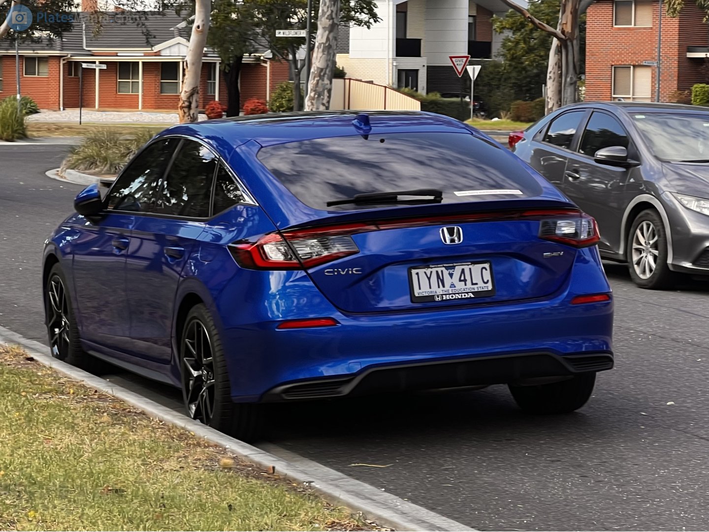 1YN-4LC, Honda Civic 11th gen Hatch (FL), 2021–