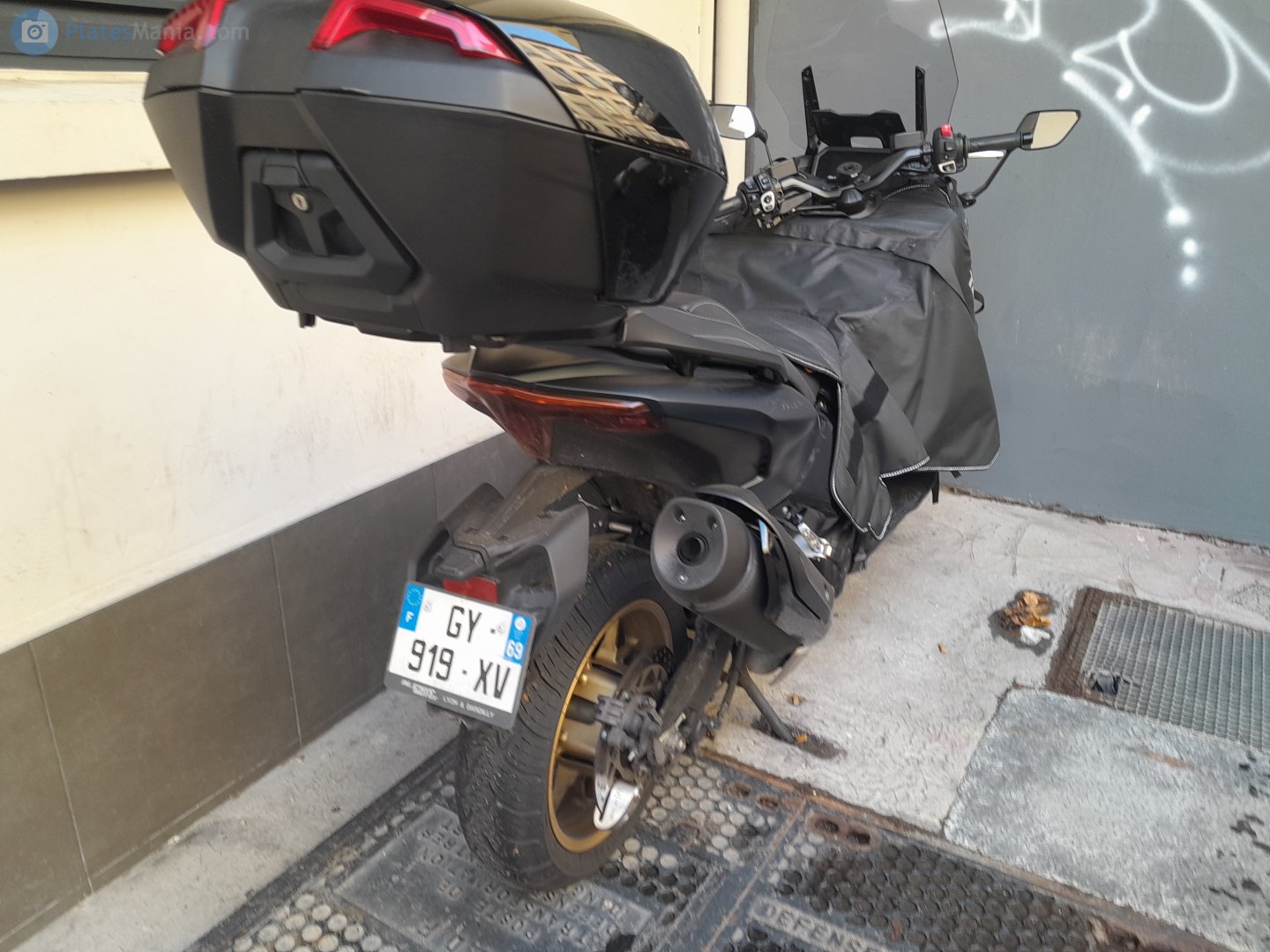 GY-919-XV, Yamaha TMAX 6th gen XP560, 2021–