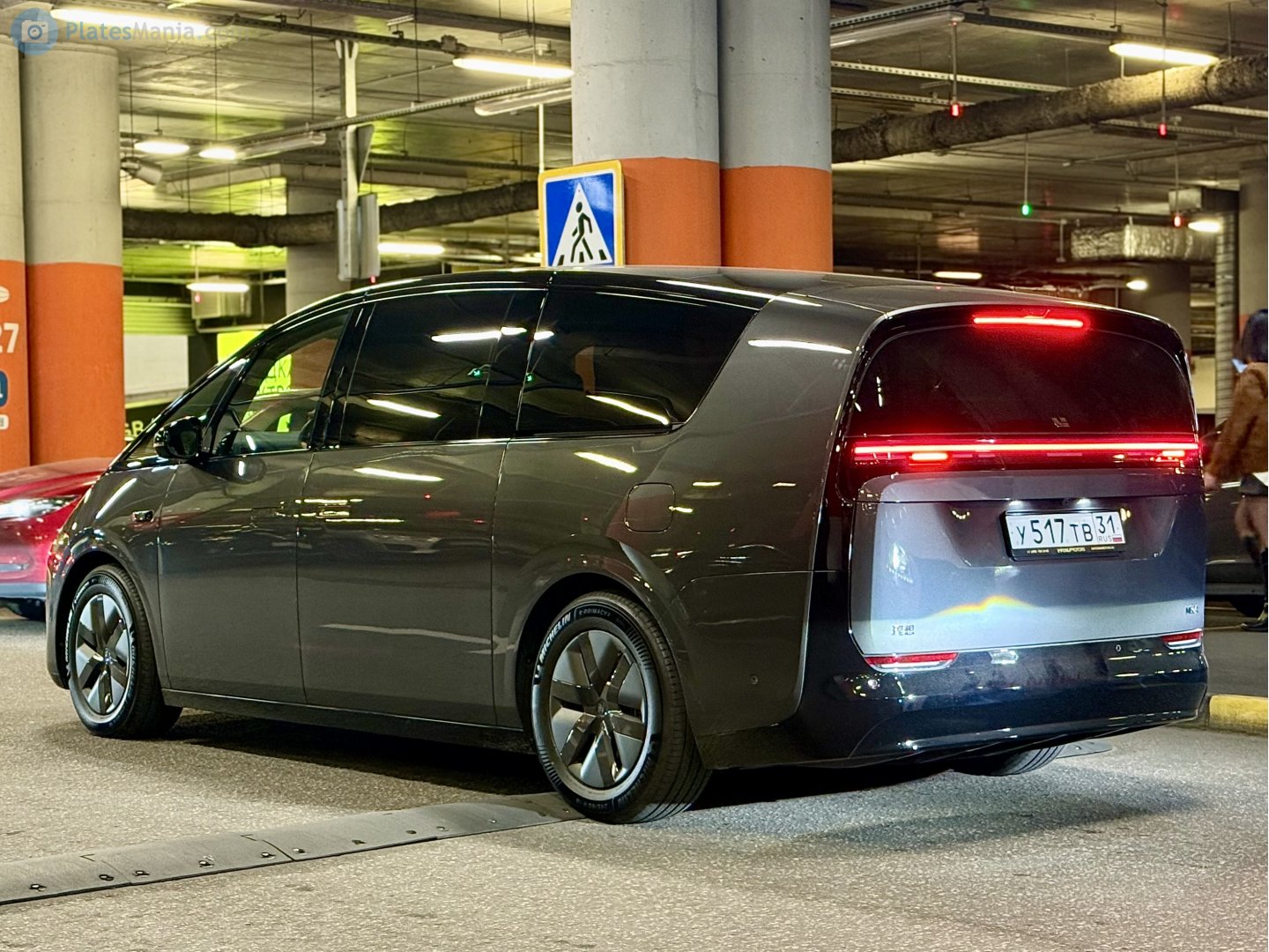 у 517 тв 31, Li Xiang Mega 1st gen, 2024–