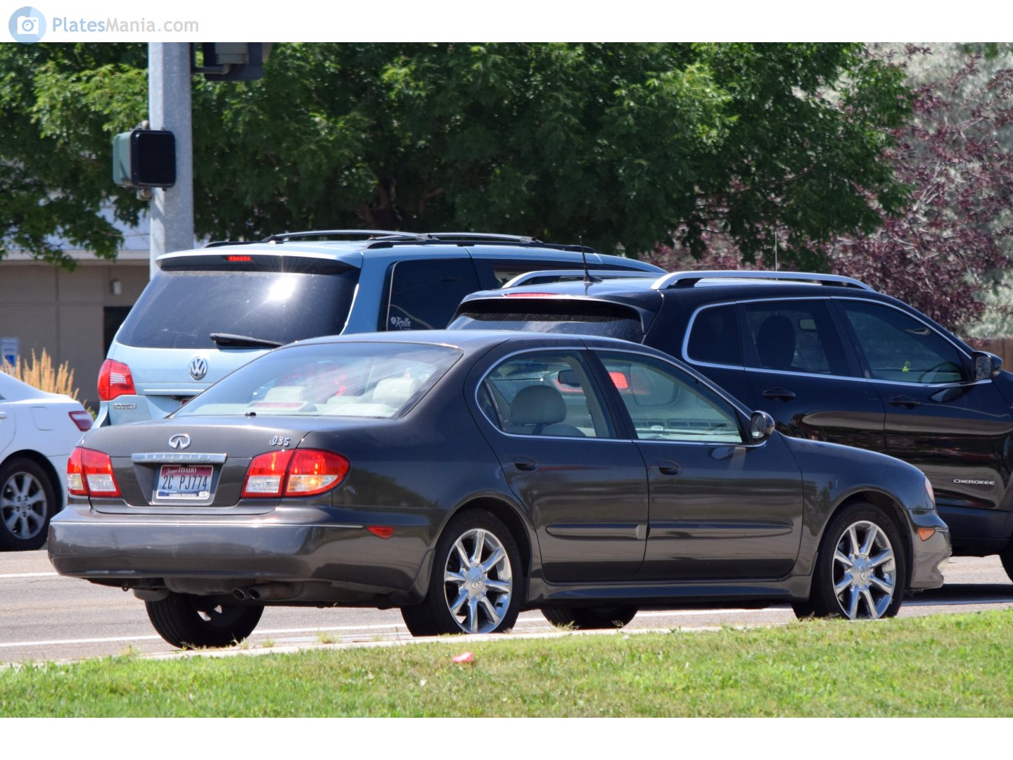 2C PJ774, Infiniti I-Series 2nd gen (A33), 1999–2004