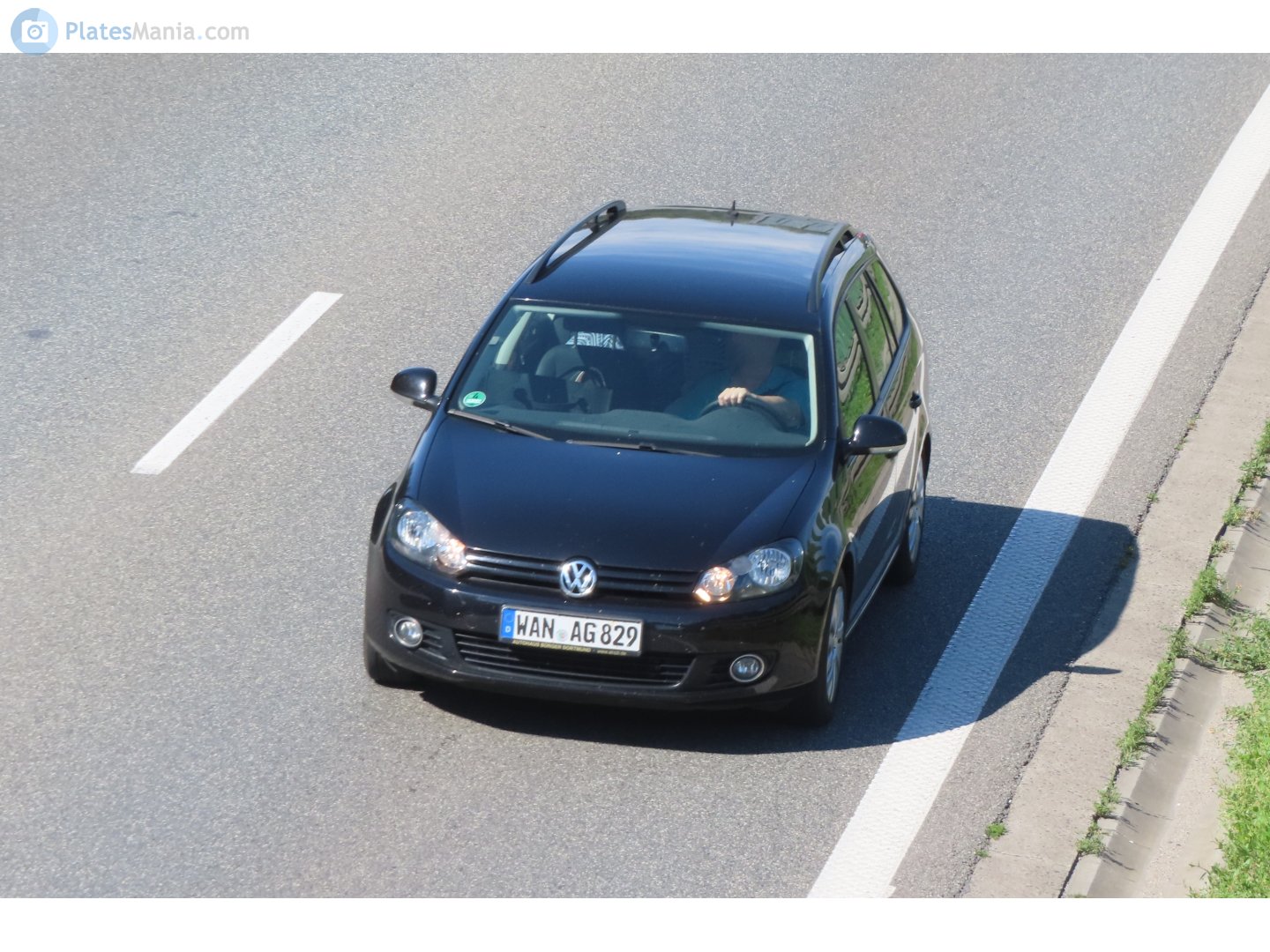 WAN AG 829, Volkswagen Golf 6th gen Variant (5K), 2009–2014
