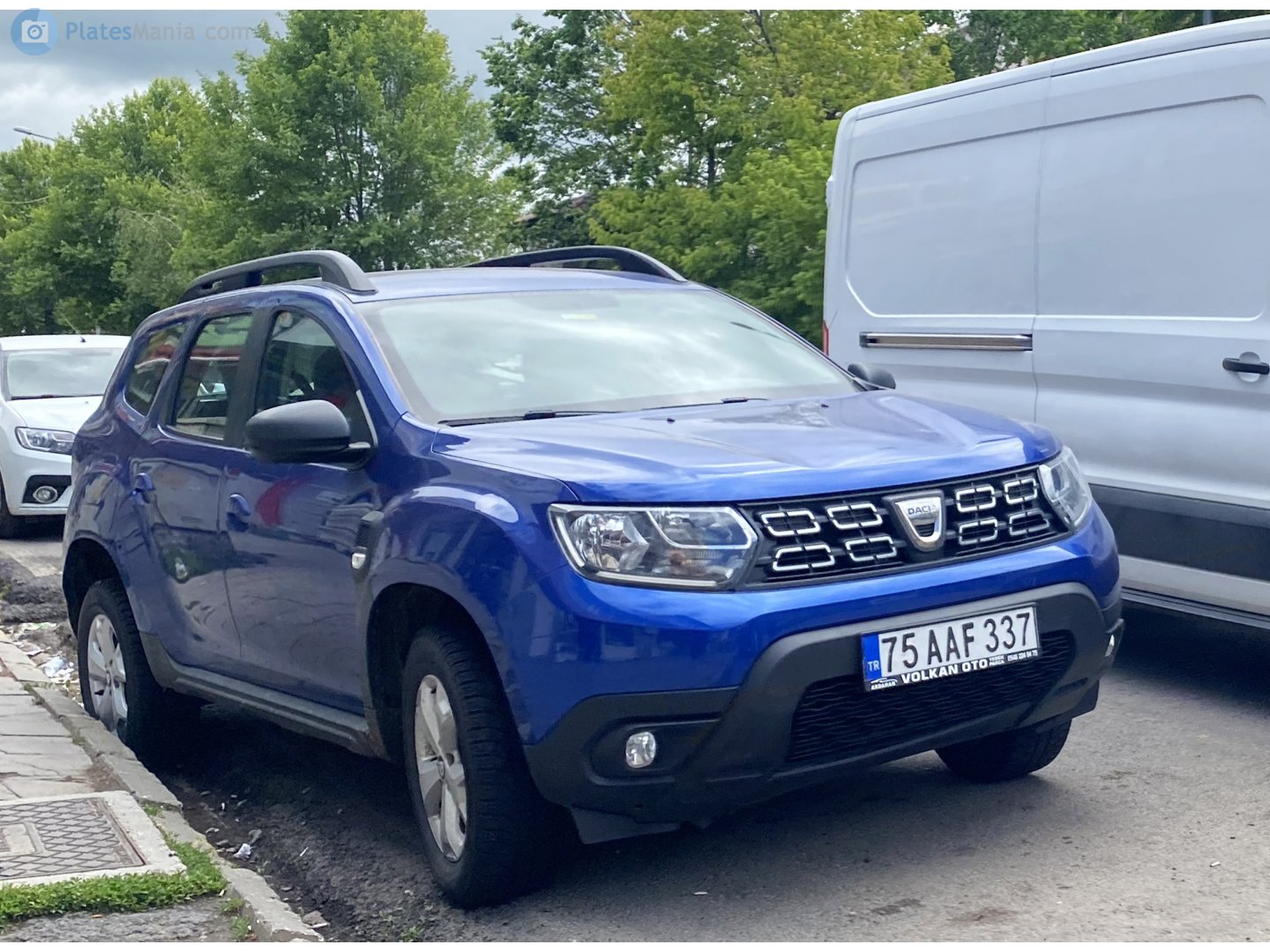 75 AAF 337, Dacia Duster 2nd gen SUV (HM/HJD), 2017–2021