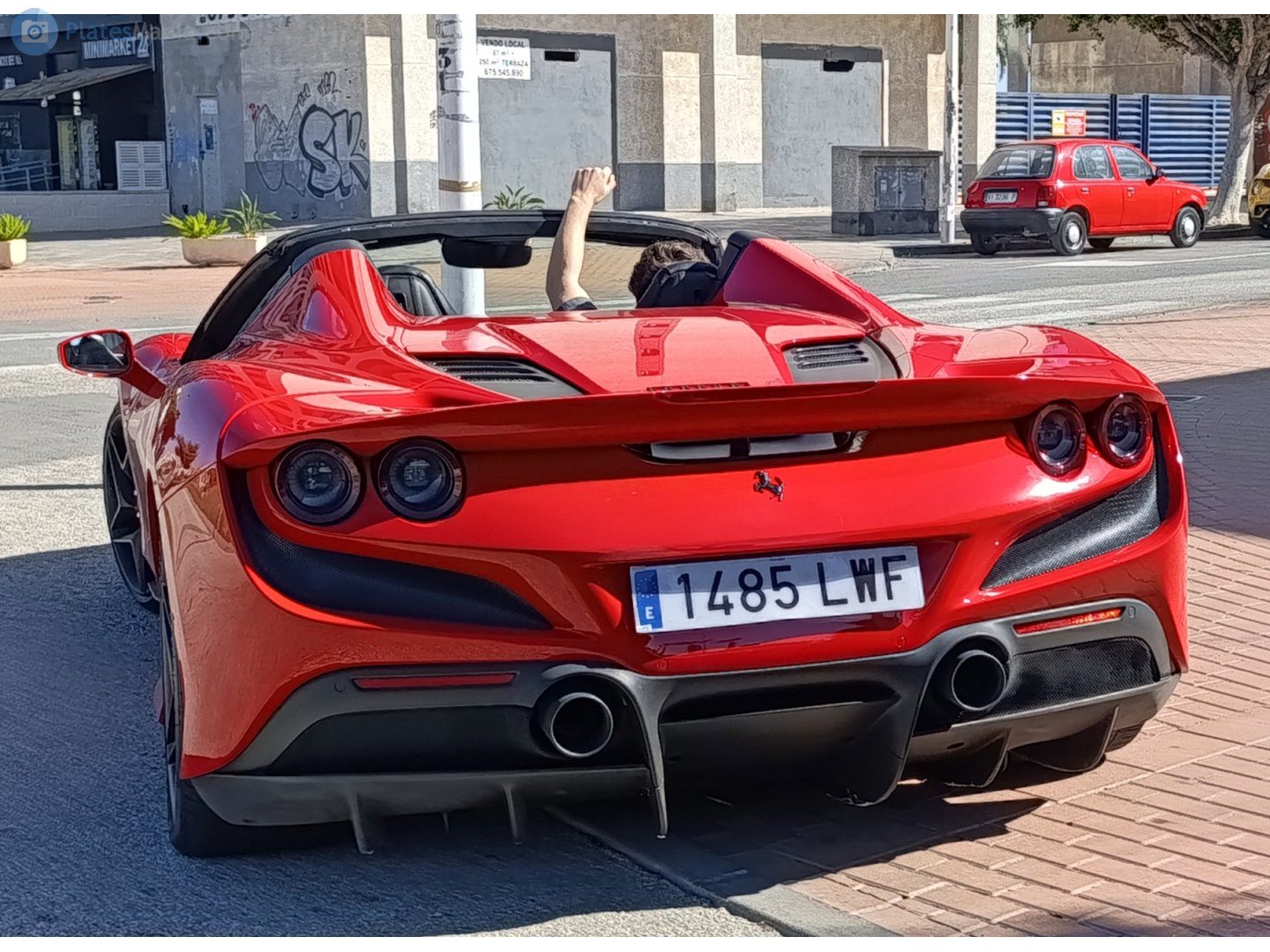 1485 LWF, Ferrari F8 Spider (F142M), 2019–2023
