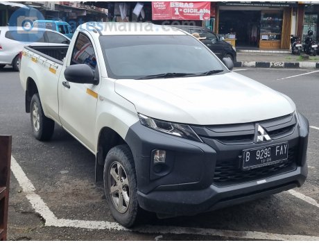B 9299 FAY, Mitsubishi Triton
