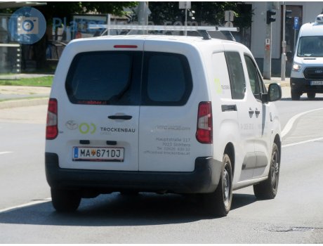 MA 671 DJ, Toyota ProAce City