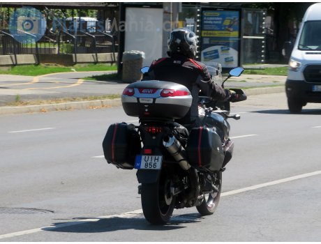 UIH-856, Suzuki V-Strom