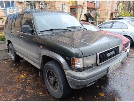 о676уо99, Opel Monterey