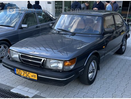 SD 75C, SAAB 900
