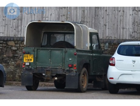 R870 HMW, Land Rover Defender