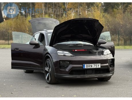 BRN 75Y, Porsche Macan