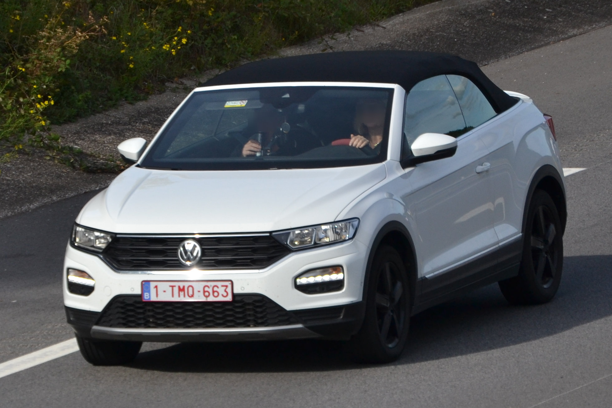 1-TMQ-663, Volkswagen T-Roc 1st gen Cabrio (AC7), 2020–2022