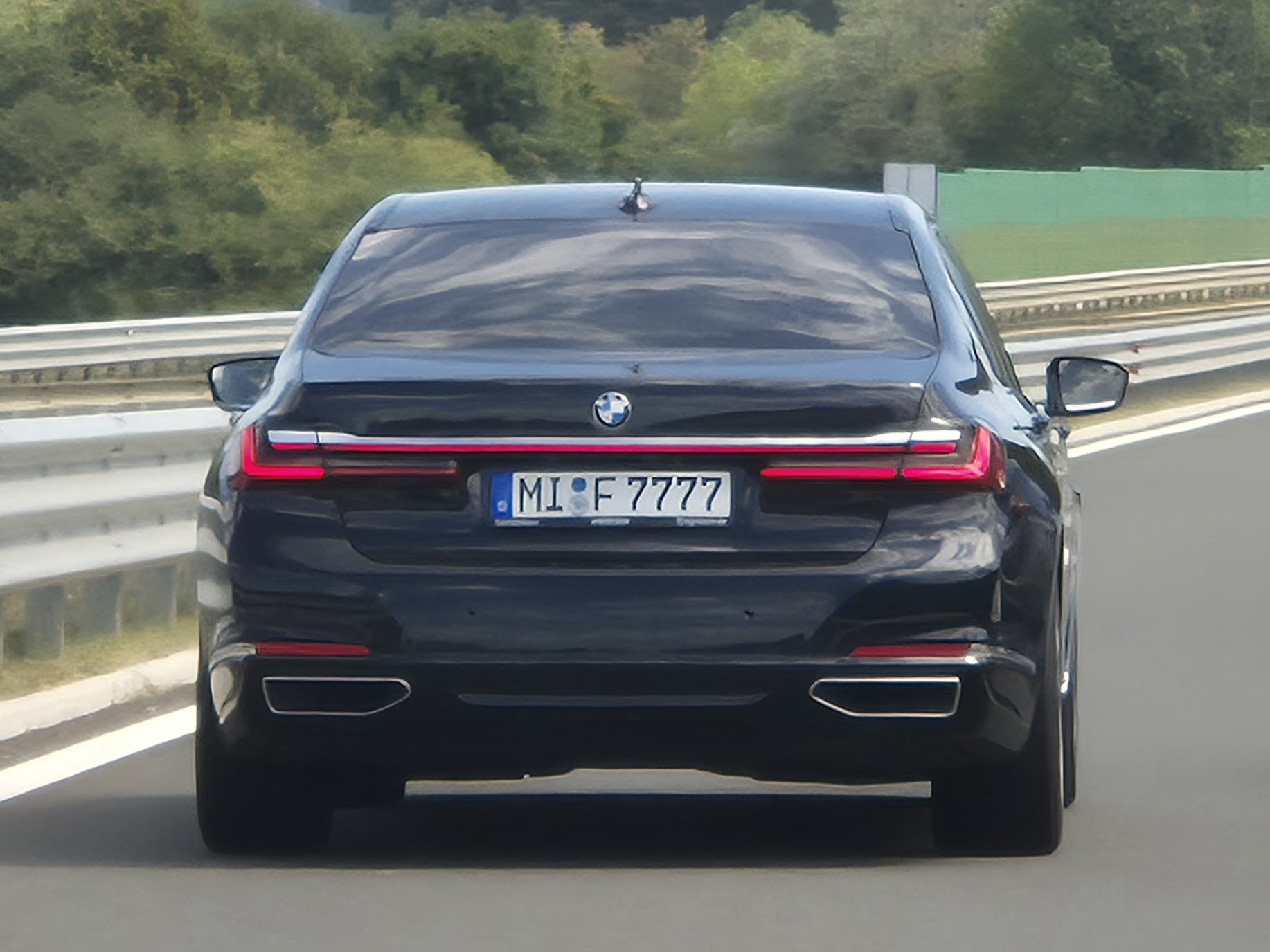 MI F 7777, BMW 7 Series 6th gen (G11/G12), 2015–2019