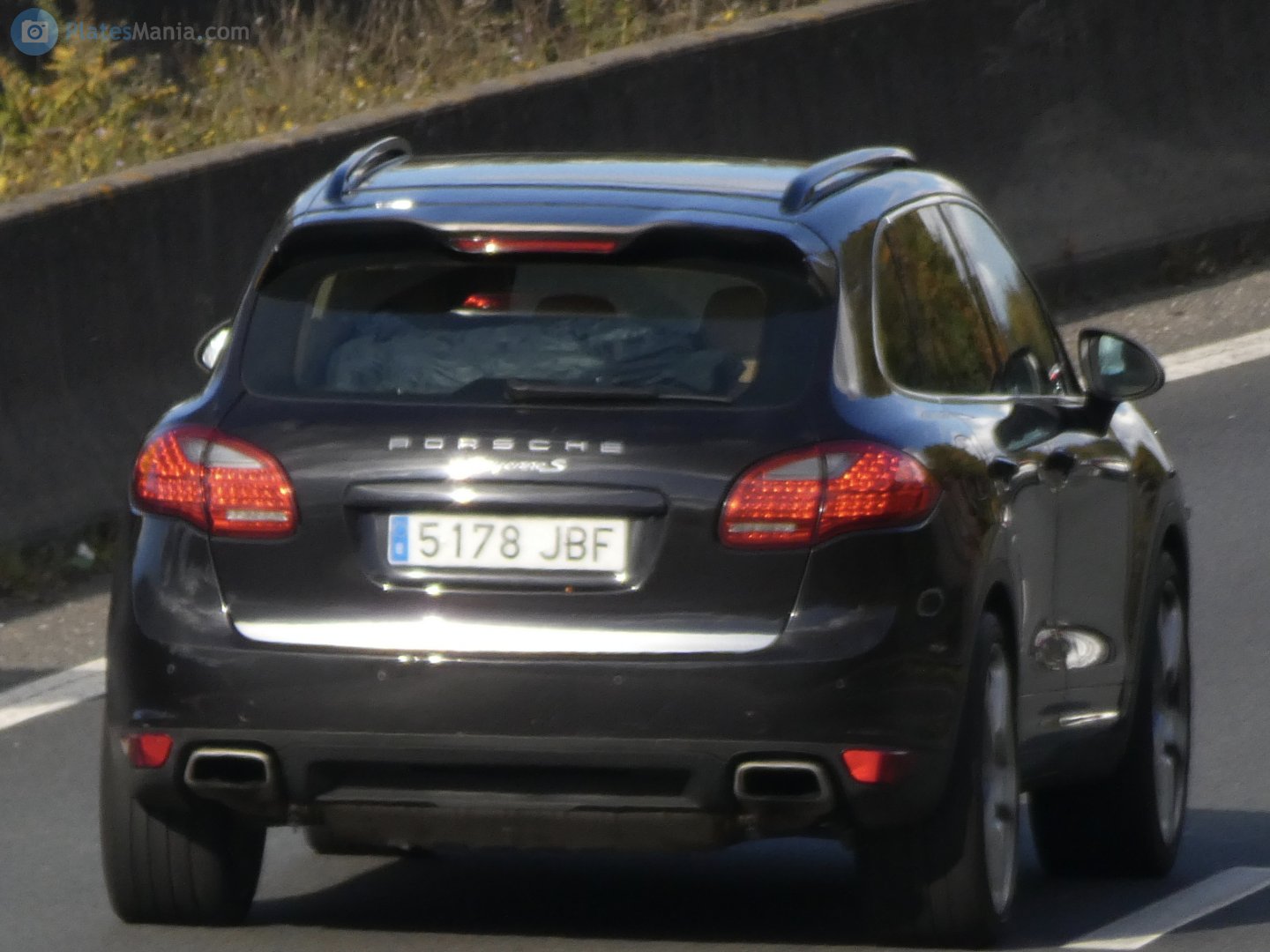 5178 JBF, Porsche Cayenne 2nd gen (958; 92A), 2010–2014