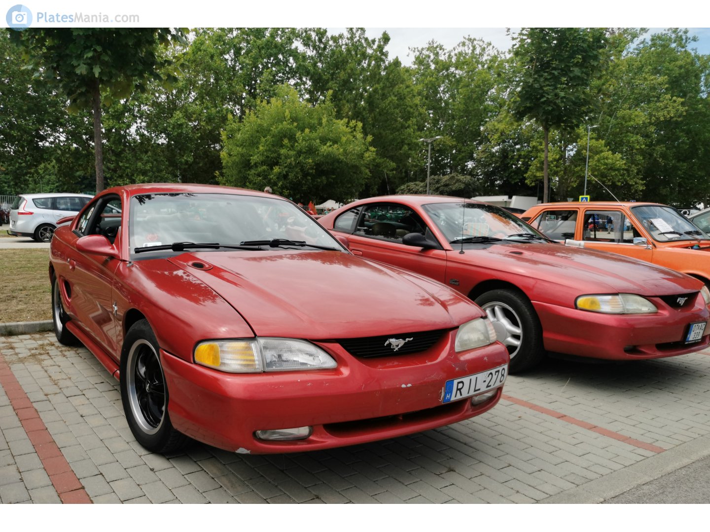 RIL-278, Ford Mustang 4th gen 2-door Coupé (SN95), 1993–1998