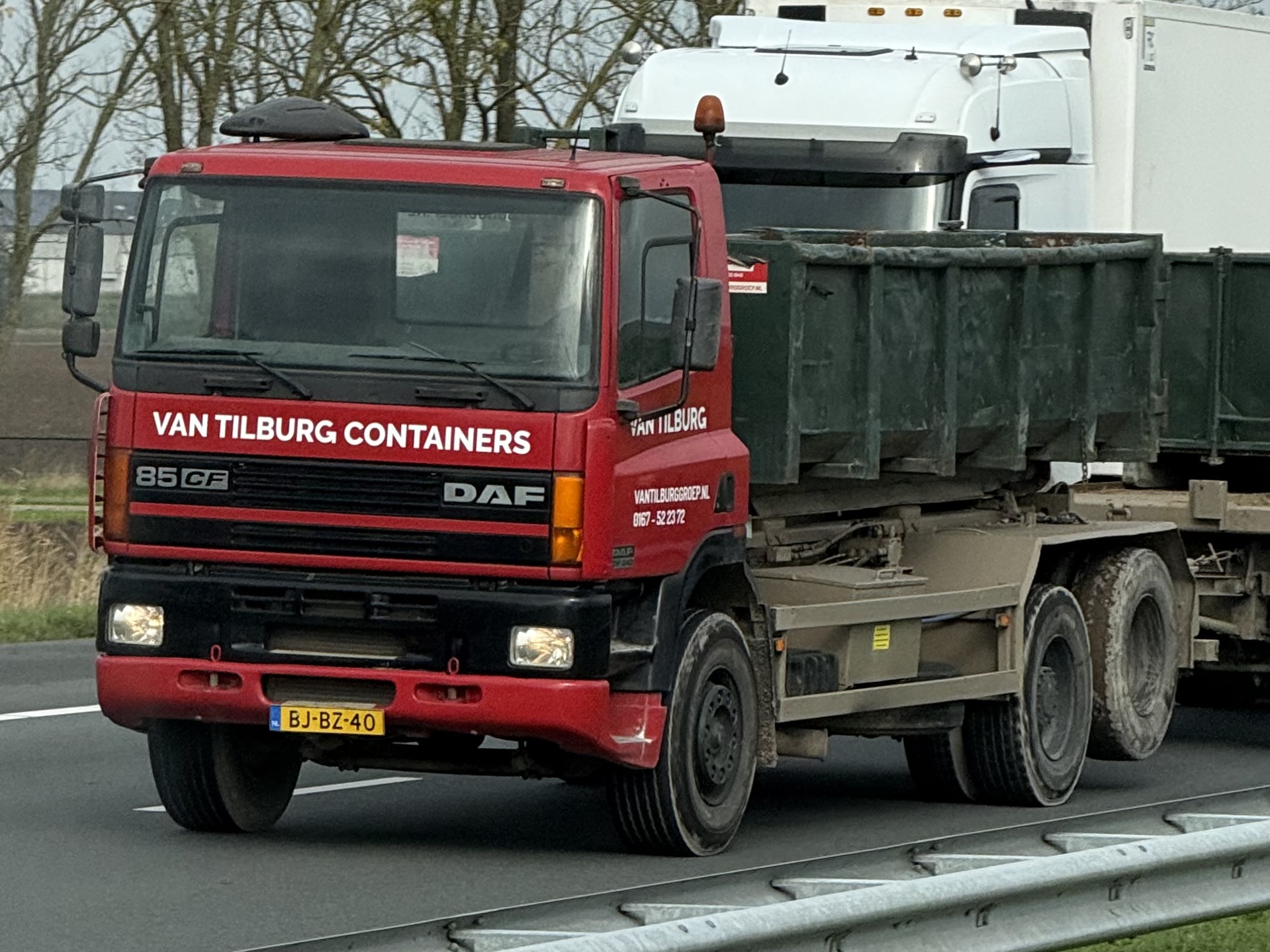 BJ-BZ-40, DAF 85 1st gen, 1992–1998