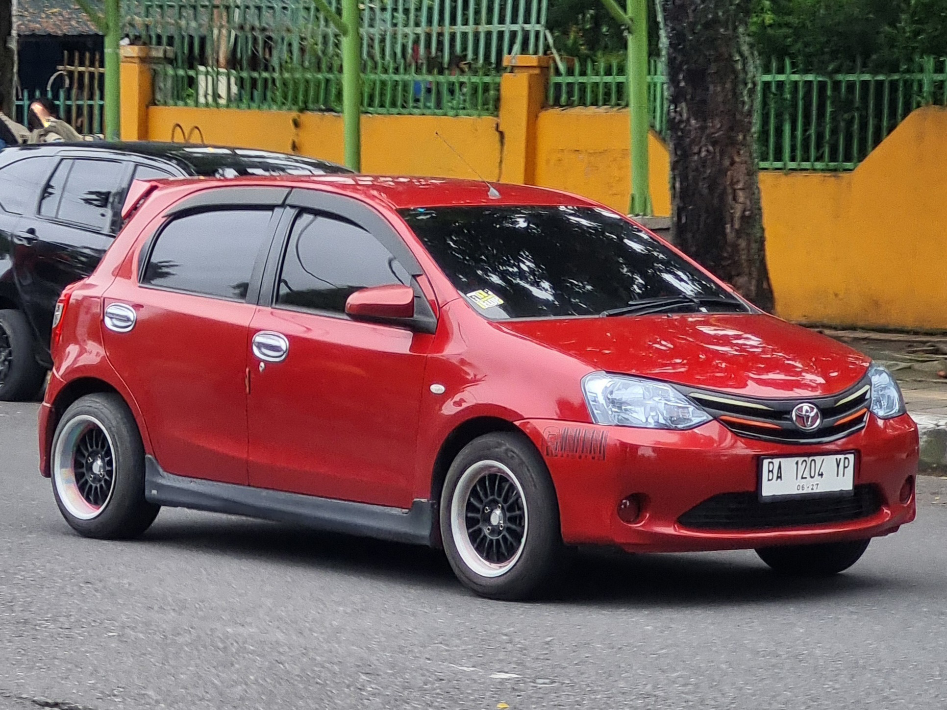BA 1204 YP, Toyota Etios 1st gen (Liva/Valco) Hatch (AK10), 2011–2016