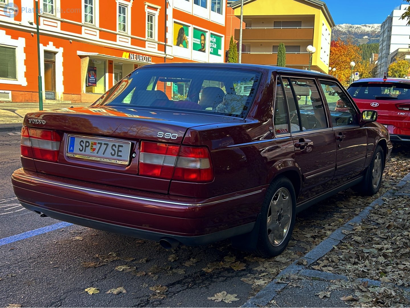 SP 77 SE, Volvo S90 1st gen (964), 1996–1998