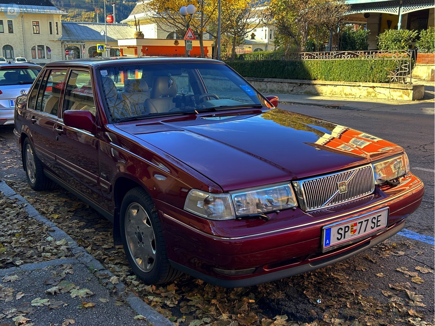 SP 77 SE, Volvo S90 1st gen (964), 1996–1998