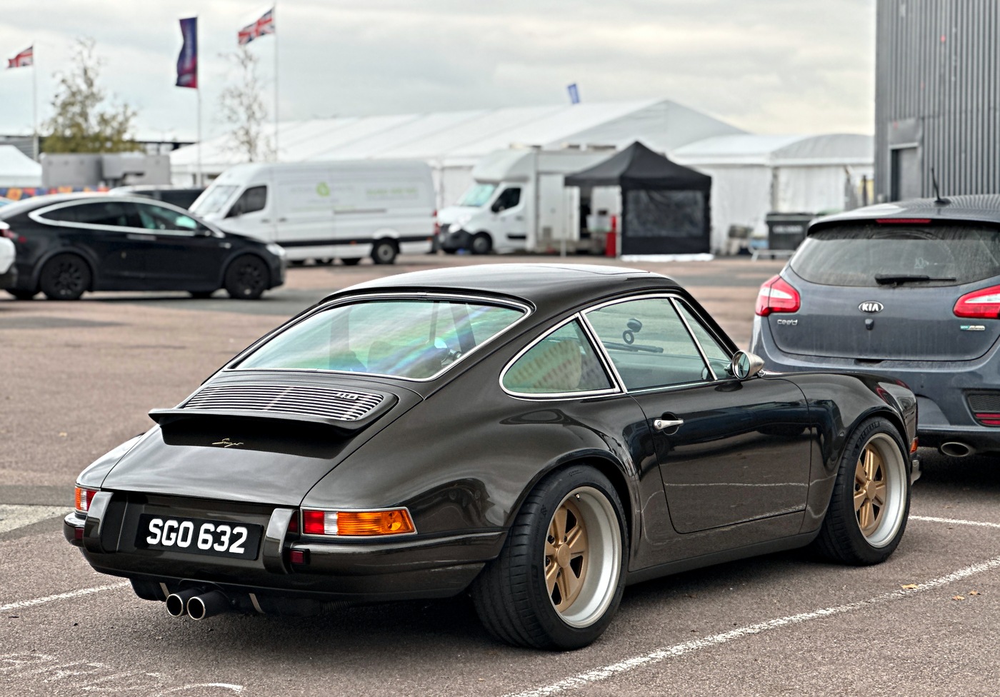 SGO632, Porsche 911 3rd gen Coupé (964), 1988–1994