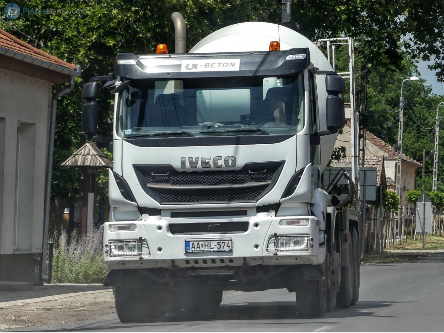 AA HL-574, Iveco Trakker 1st gen, 2nd facelift, 2013–