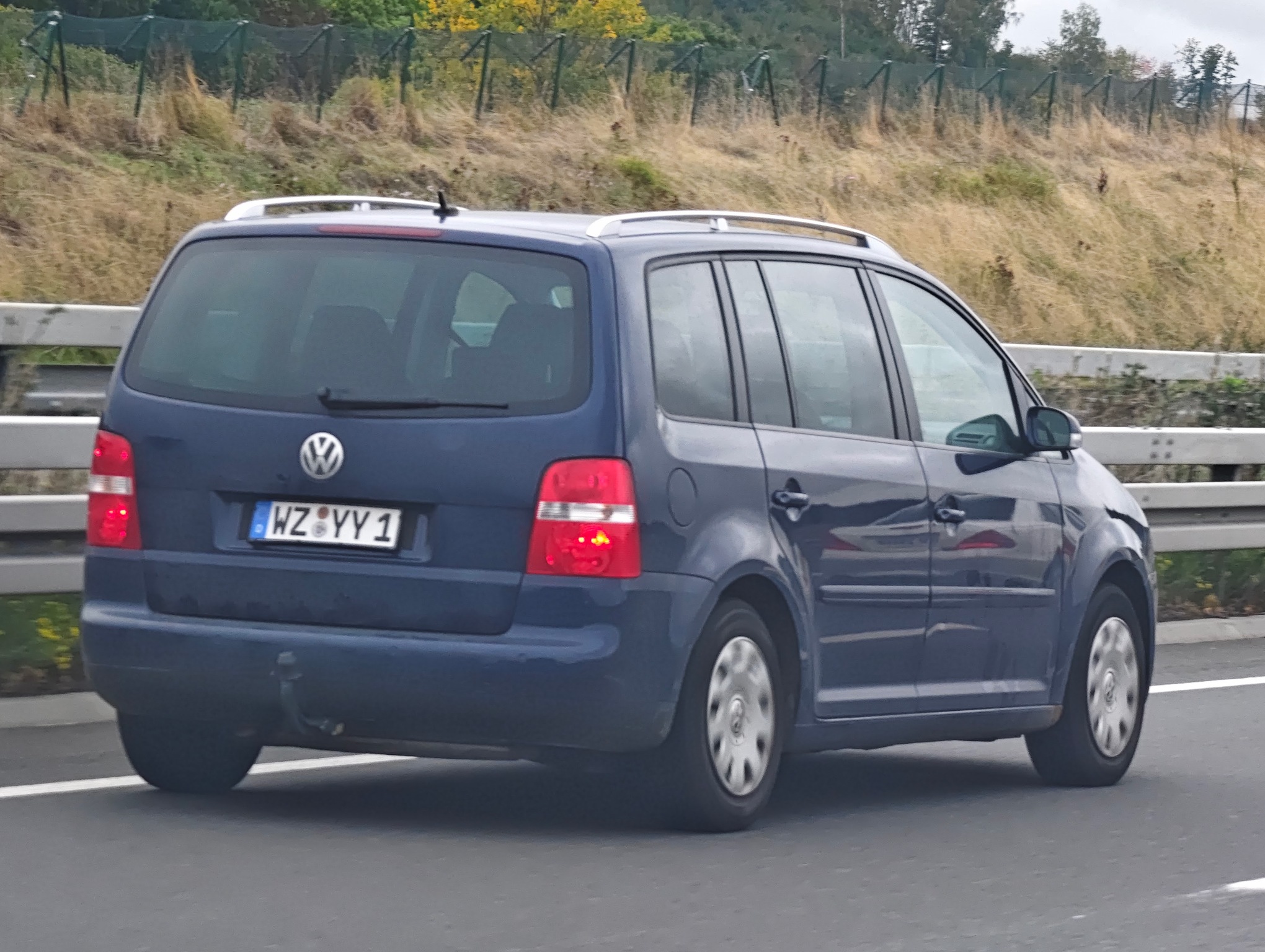 WZ YY 1, Volkswagen Touran 