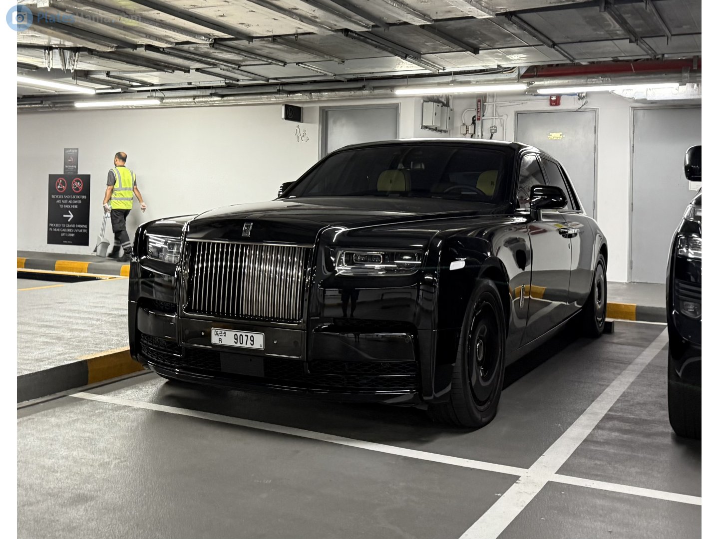 R 9079, Rolls-Royce Phantom 8th gen (RR11/RR12), 2017–
