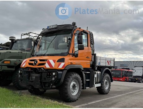 GER DT 133, Mercedes-Benz Unimog
