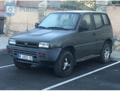 M 4932 OU, Nissan Terrano II