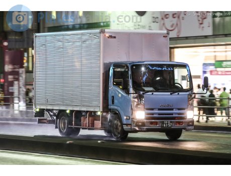 多摩 100 い 6157, Isuzu Elf