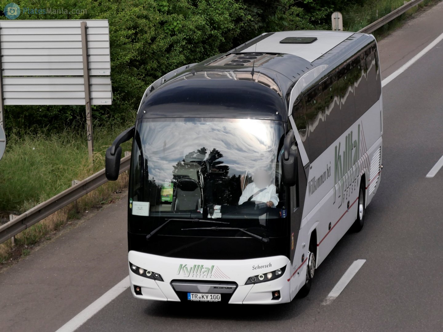 TR KY 100, Neoplan Tourliner 2nd gen, 2016–