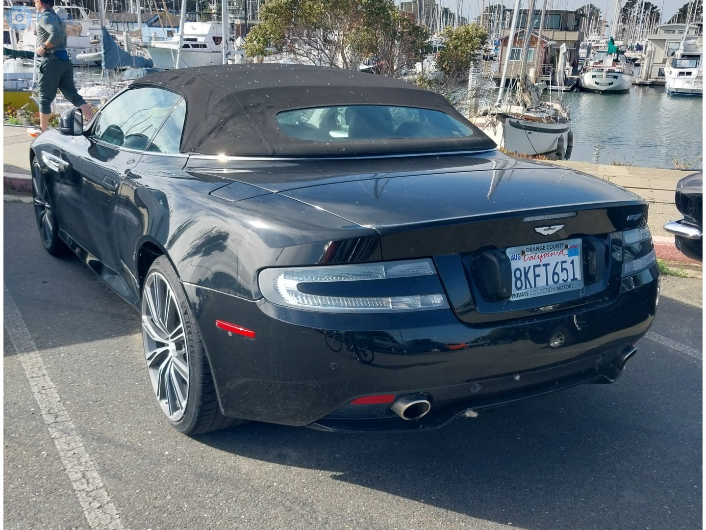 8KFT651, Aston Martin Virage 2nd gen, Virage Volante, 2011–2012