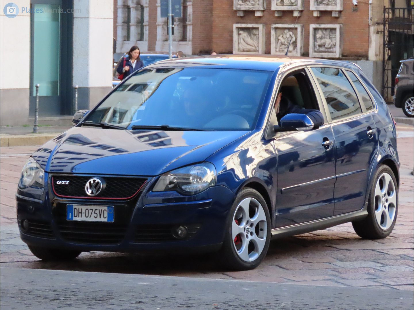DH 075 VC, Volkswagen Polo 5th gen 5-door Hatch (6R), 2009–2014