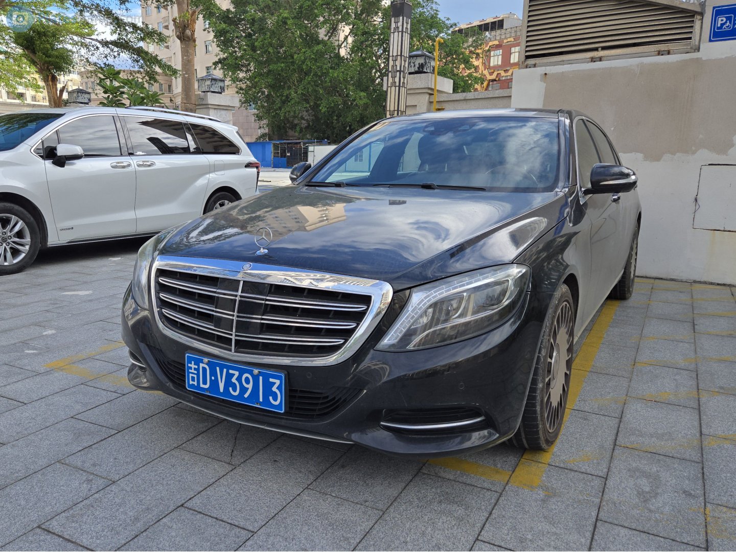 吉D·V3913, Mercedes-Benz S-Klasse 8th gen Sedan (W222/V222), 2013–2020