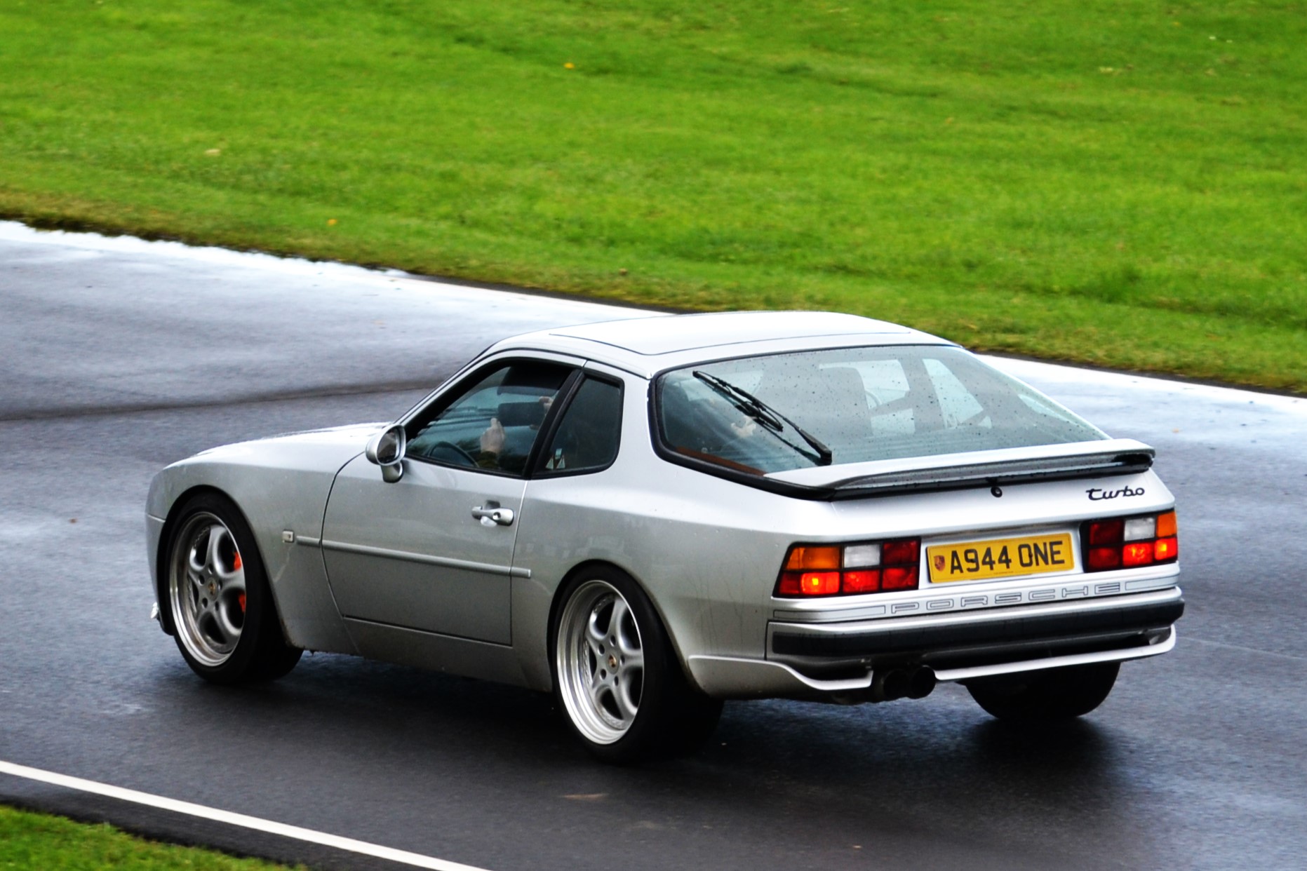A944ONE, Porsche 944 1st gen Coupé (951/952), 1982–1991
