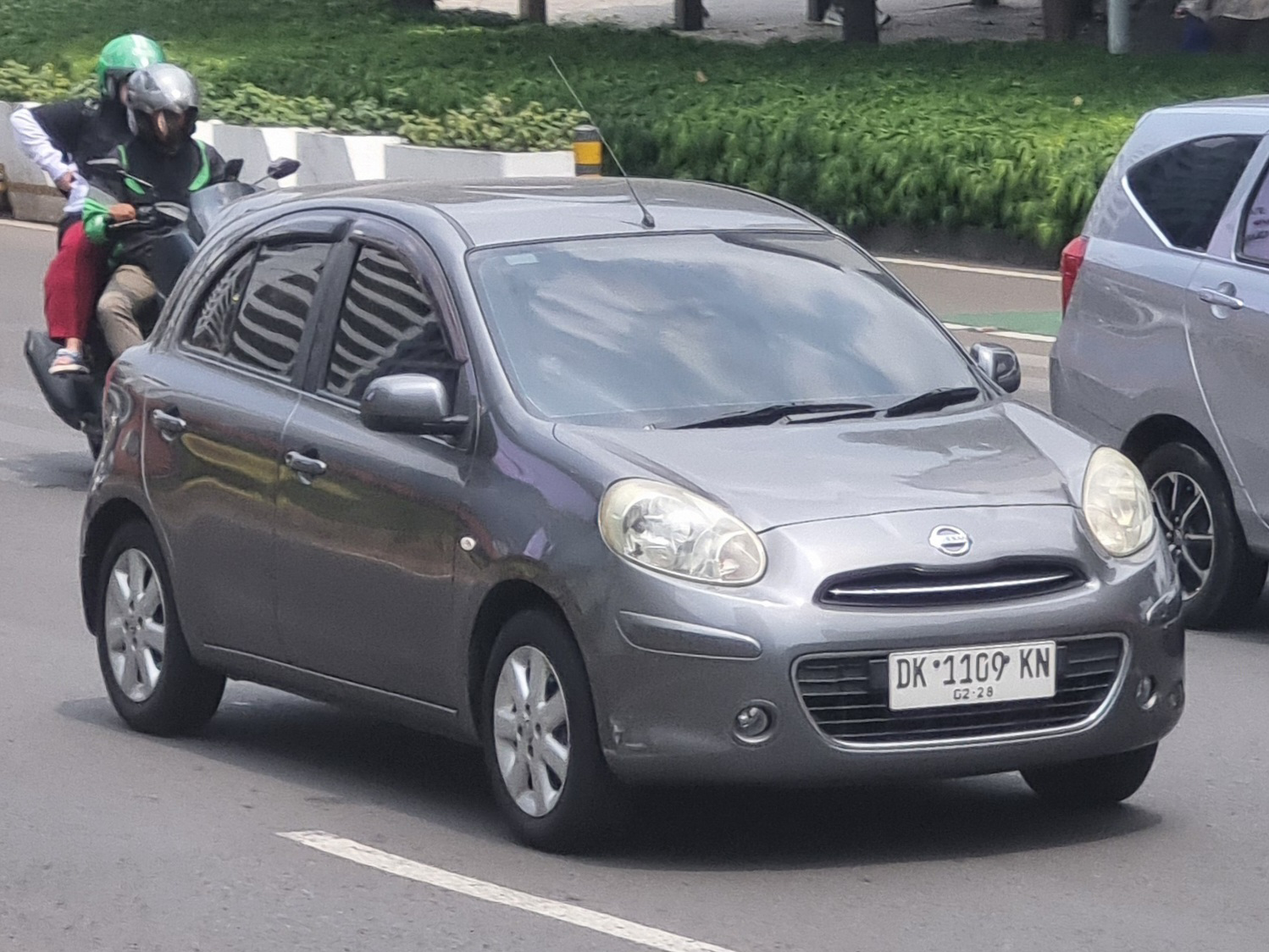 DK 1109 KN, Nissan March 4th gen (K13), 2010–2015