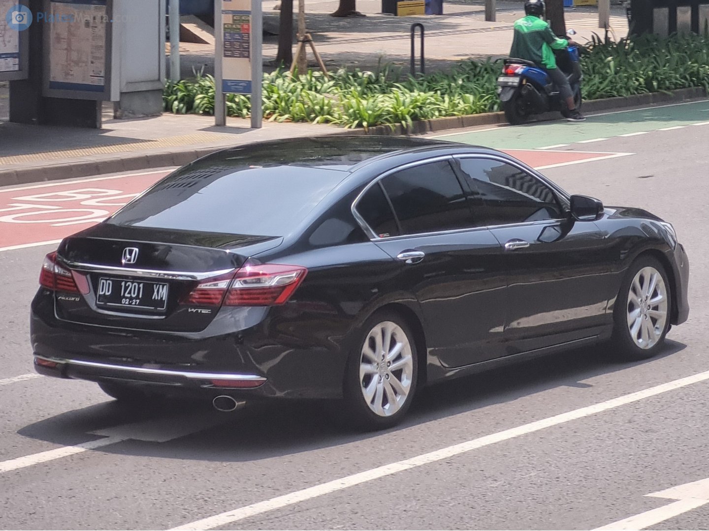 DD 1201 XM, Honda Accord 9th gen Sedan (CR), 2012­–2016