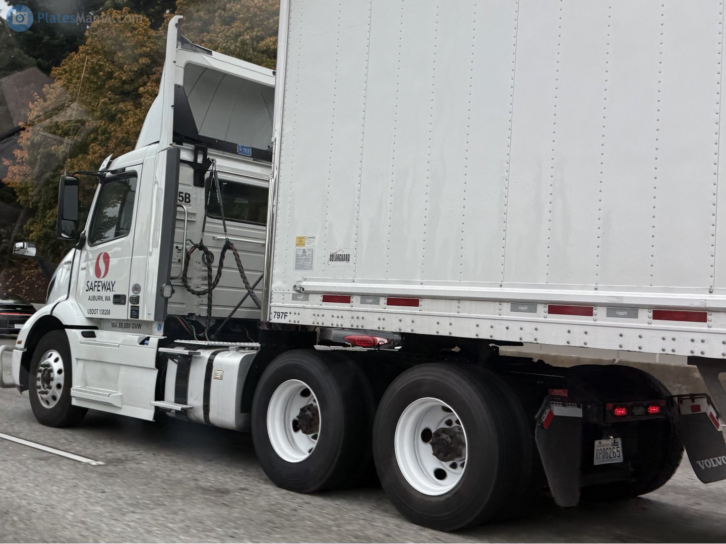 06265RP, Volvo VN Series 3rd gen VNR, 2017­–