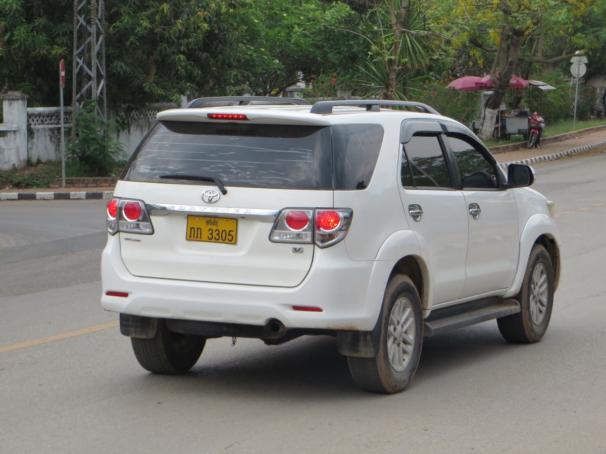 ກກ 3305, Toyota Fortuner 1st gen (AN50/60), facelift, 2011–2015