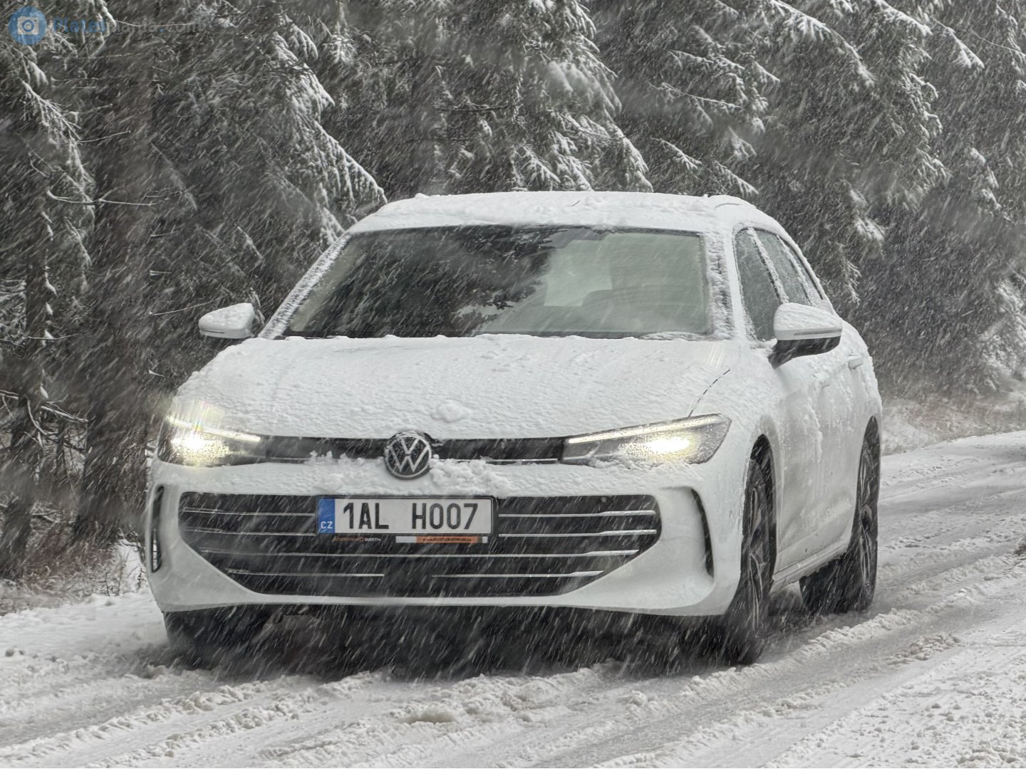 1AL H007, Volkswagen Passat 9th gen Variant (B9; 3J), 2023–