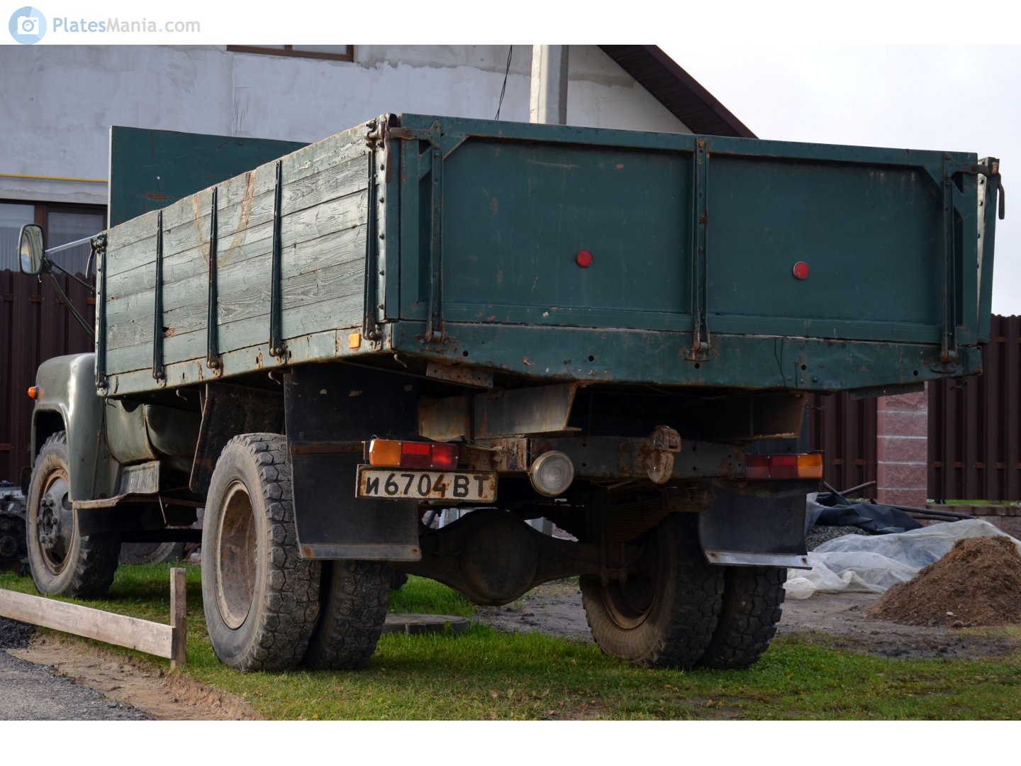 и 6704 ВТ, GAZ 52/53 