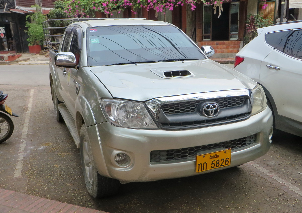ກຄ 5826, Toyota Hilux 7th gen (AN10/AN20/AN30), 2004­–2011