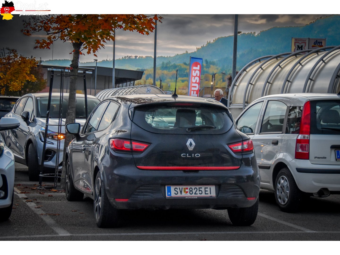 SV 825 EI, Renault Clio 4th gen Hatch (B98), 2012–2020