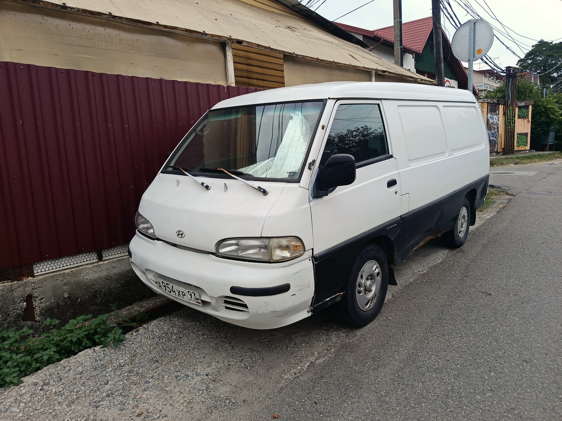 а 954 хр 93, Hyundai H100 2nd gen (AH), 1996–2004